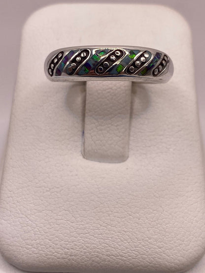 Anillo de Plata Ley 950 con Ópalo de Fuego Multicolor, vista de detalle
