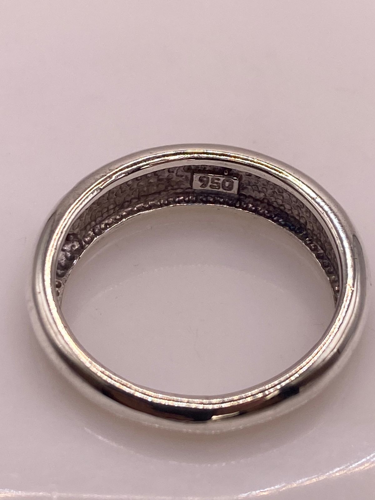 Anillo de Plata Ley 950 con Ópalo de Fuego Multicolor, sello de autenticidad Plata Ley .925
