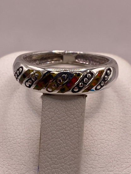 Anillo de Plata Ley 950 con Ópalo de Fuego Multicolor, vista de detalle