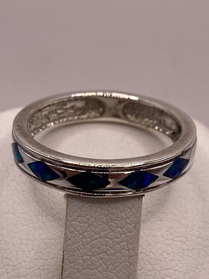 Anillo de Plata Ley 950 con Ópalo Multicolor en Figuras de Rombo, vista superior