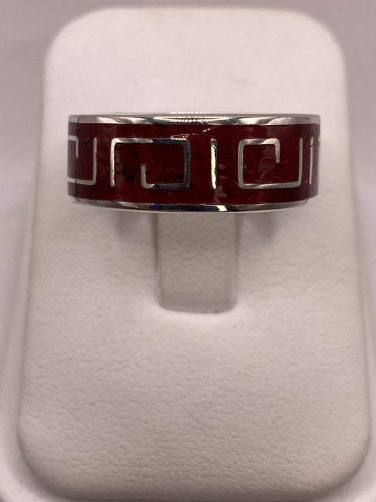 Anillo de Plata .925 con Coral Rojo – Diseño Geométrico Clásico, vista frontal