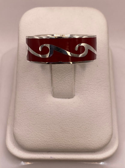 Anillo de Plata .925 con Coral Rojo – Diseño Ondas Elegantes, vista lateral