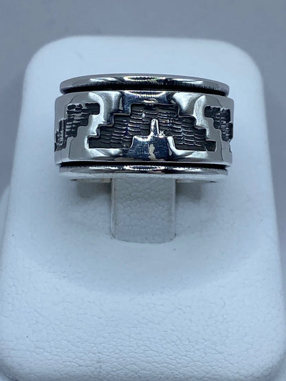 Anillo de Plata 925 con Diseño Greca Prehispánica, vista lateral