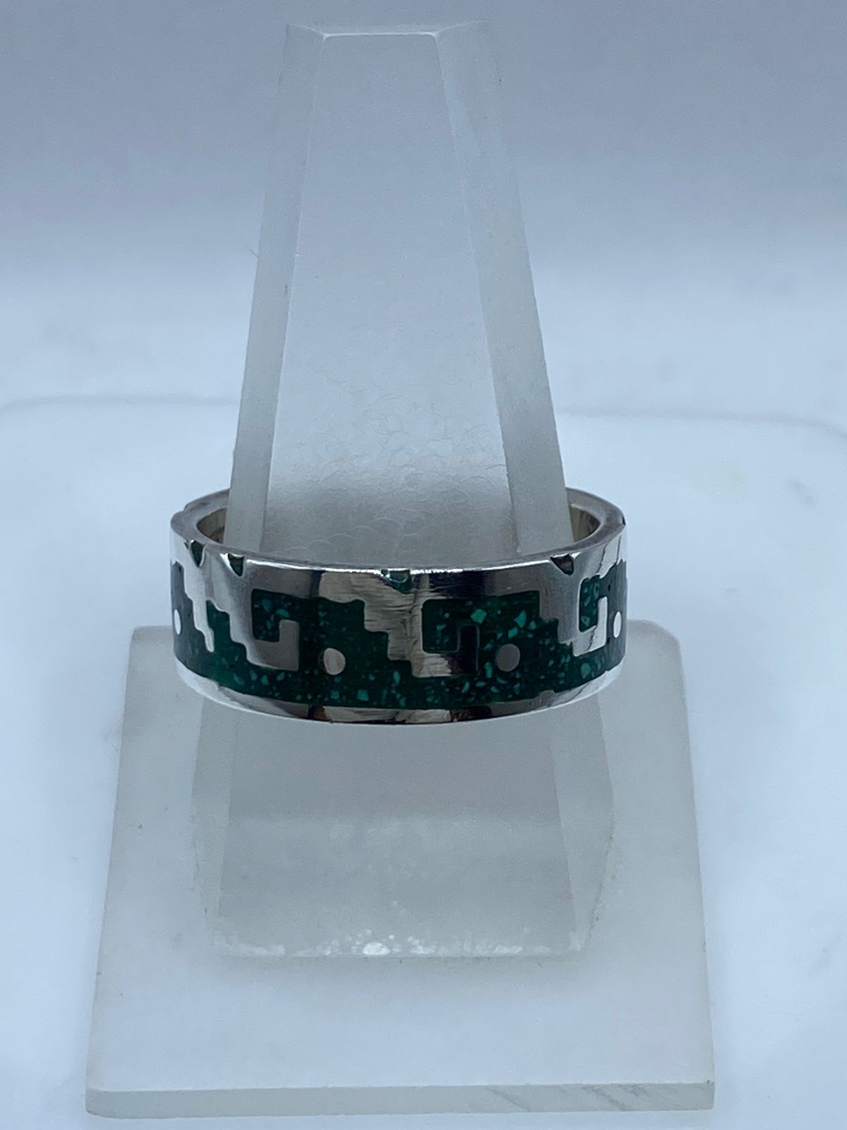 Anillo de Plata .925 Diseño Olas con Malaquita Natural — vista lateral