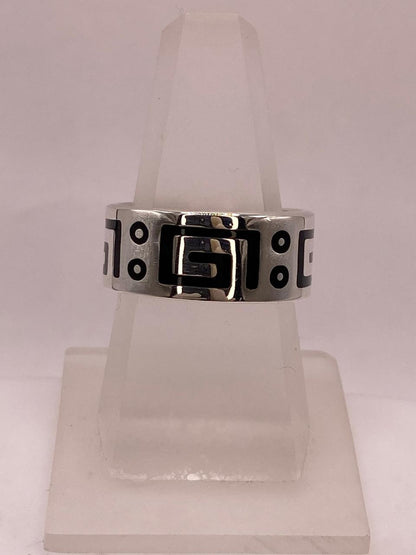 Anillo de Plata .925 con Greca Prehispánica — vista lateral