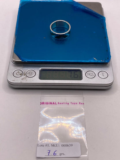 Anillo de Plata .925 con Incrustación de Malaquita – Diseño Geométrico, peso en gramos (báscula)