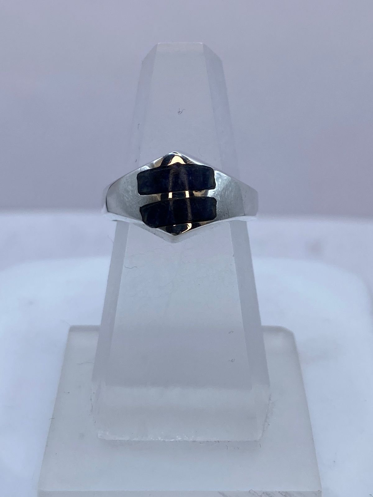 Anillo de Plata .925 con Lapislázuli — vista lateral