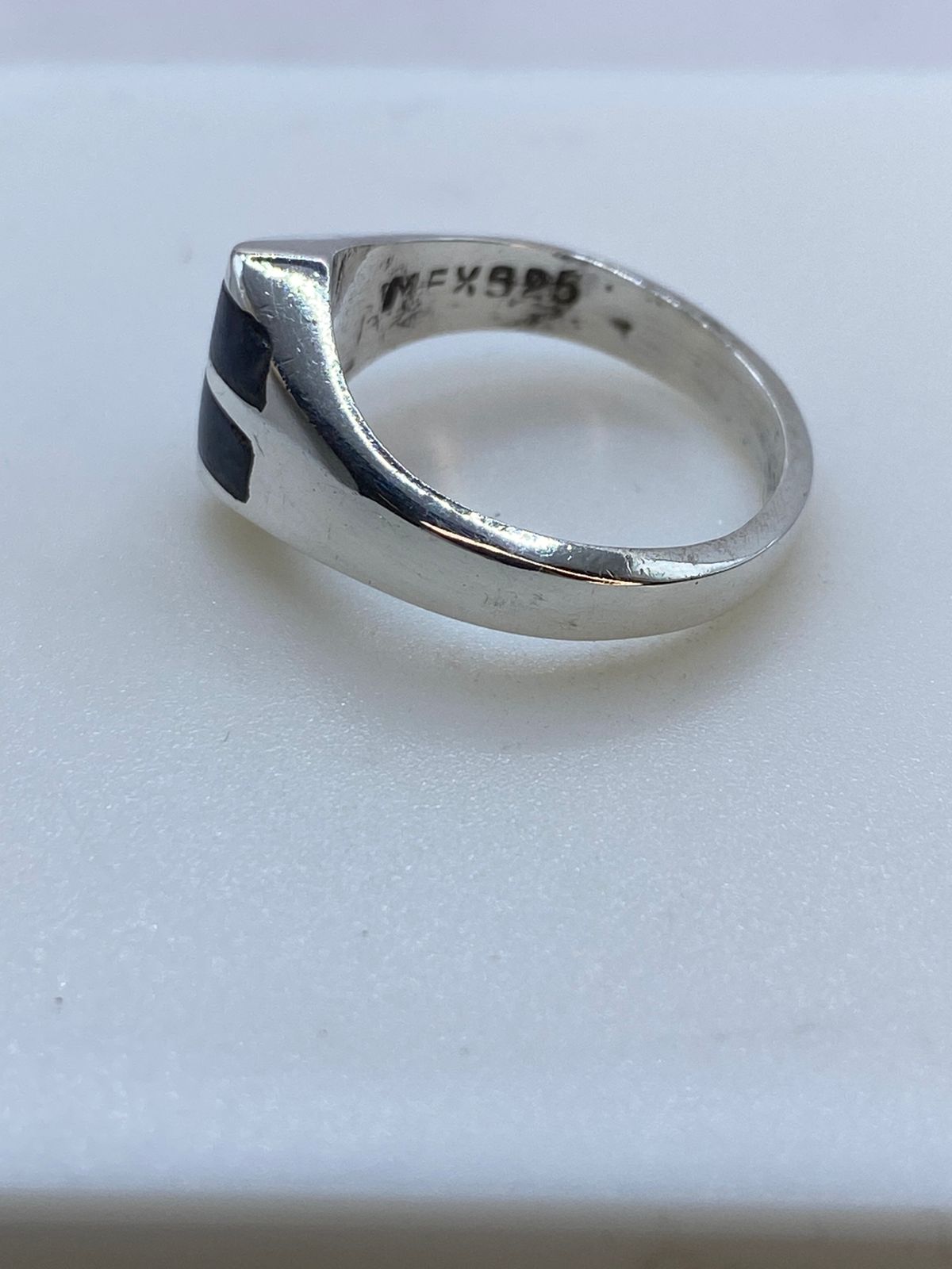 Anillo de Plata .925 con Lapislázuli, vista lateral