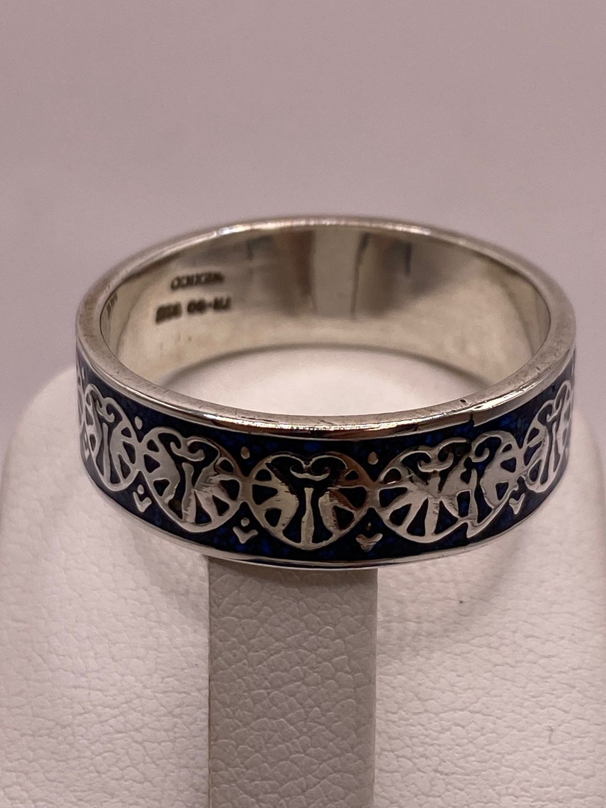 Anillo de Plata .925 con Motivo Celta, sello de autenticidad Plata Ley .925