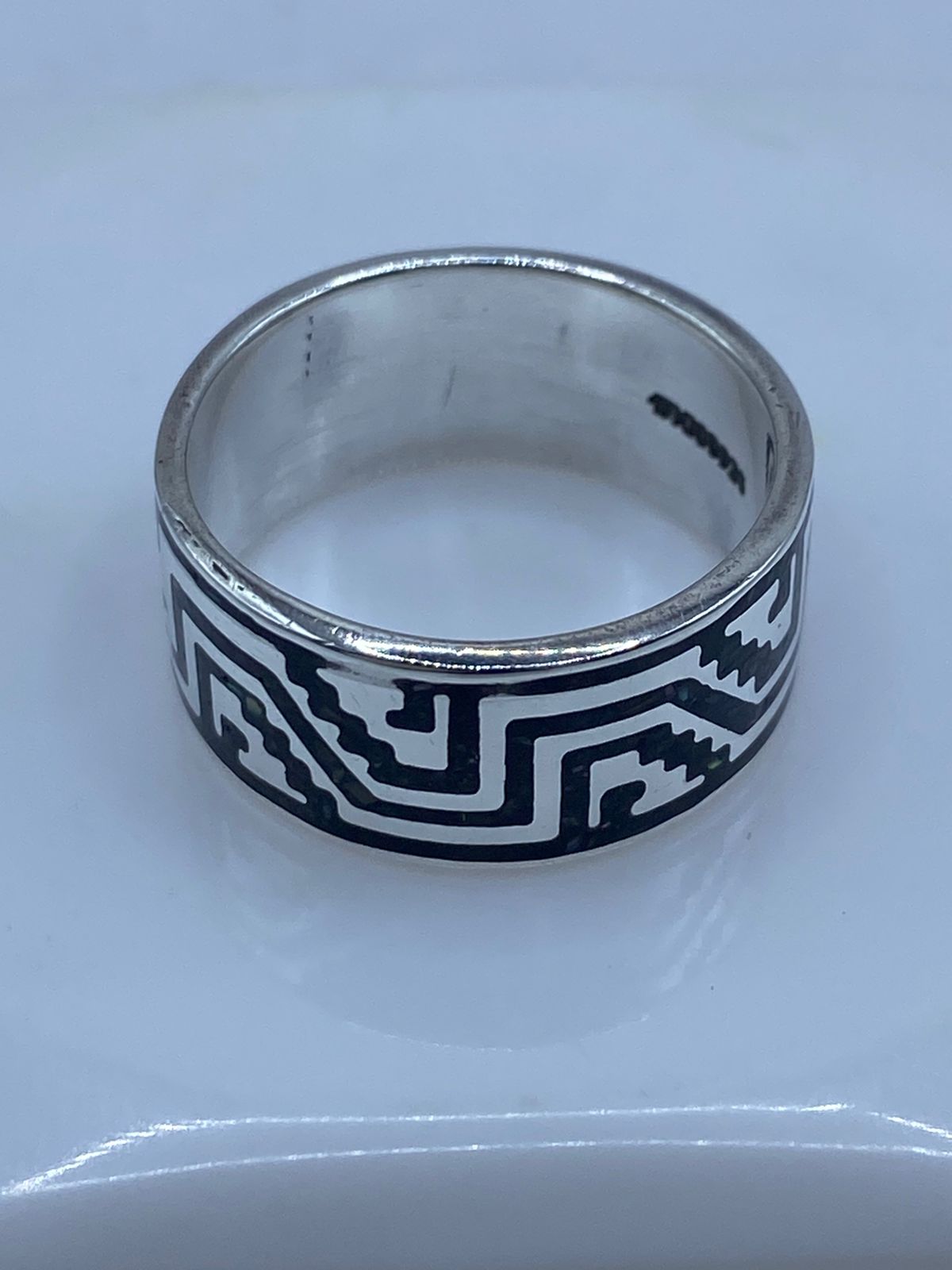 Anillo de Plata .925 con Ónix y Greca Imperial, sello de autenticidad Plata Ley .925