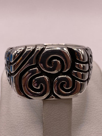Anillo de Plata .950 con Diseño Espiral Tribal, sello de autenticidad Plata Ley .925