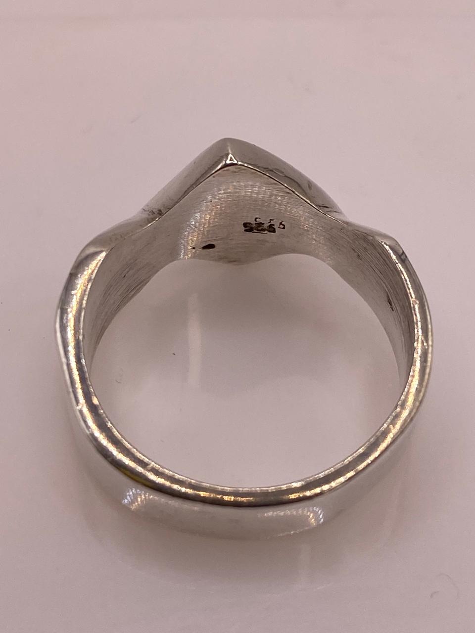 Anillo Rombo Liso en Plata .925, sello de autenticidad Plata Ley .925
