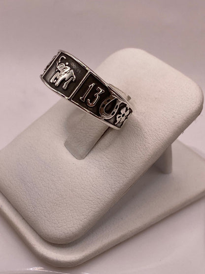 Anillo con Símbolos de la Suerte de Plata Ley .925, vista superior