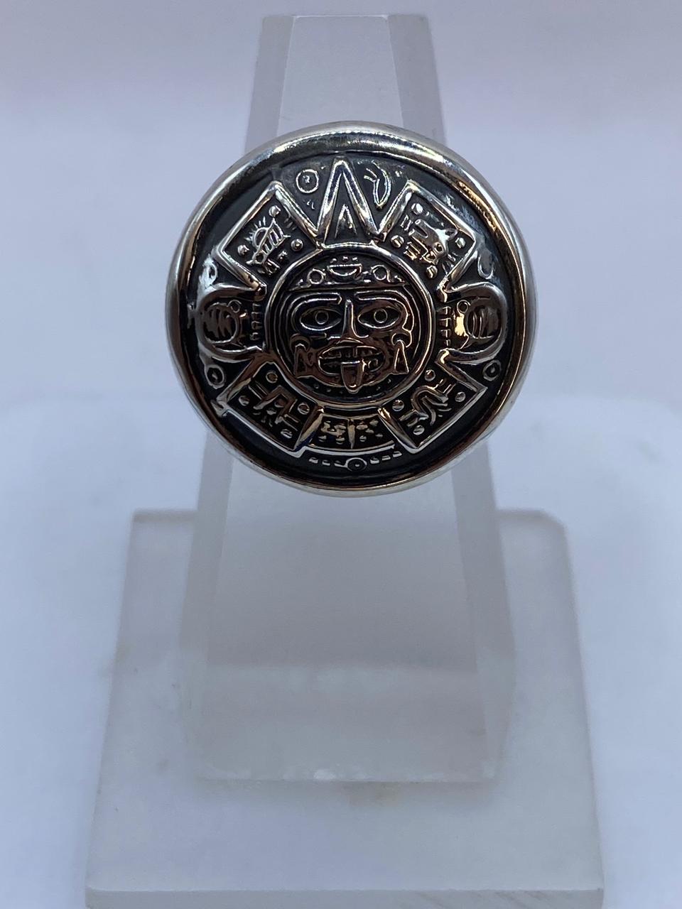 Anillo Sol Azteca en Plata .925 – Diseño Prehispánico Circular Tipo Sello — vista lateral
