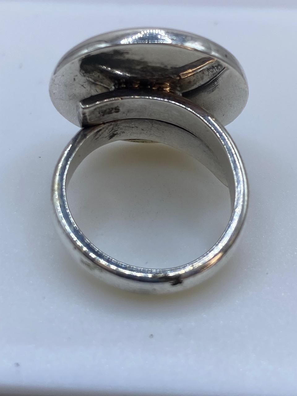 Anillo Sol Azteca en Plata .925 – Diseño Prehispánico Circular Tipo Sello, vista frontal