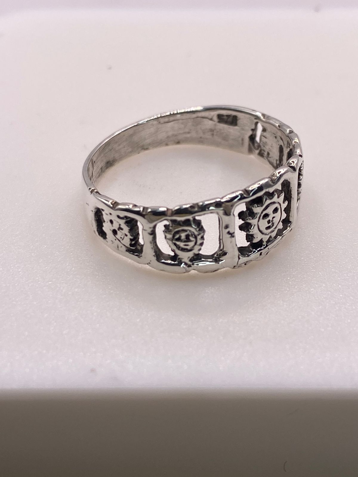 Anillo Sol Místico en Plata .925, sello de autenticidad Plata Ley .925