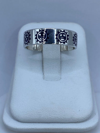 Anillo Soles en Plata .925 con Lápiz Lazuli Morado