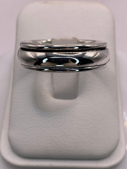 Anillo Spinner Clásico en Plata .925, vista lateral