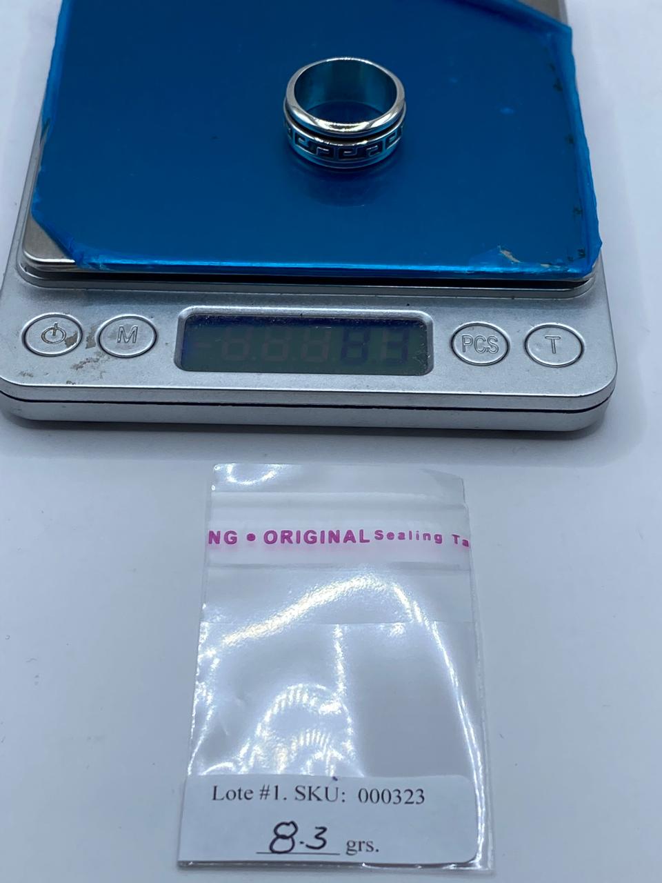 Anillo Spinner de Plata .925 con Diseño Greca Clásica, peso en gramos (báscula)