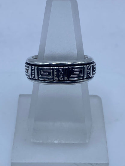 Anillo Spinner de Plata .925 con Diseño Greca Geométrica, vista frontal