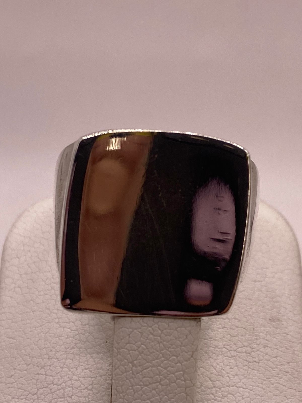 Anillo Tipo Sello Cuadrado Liso en Plata .925, vista superior