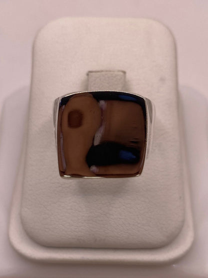 Anillo Tipo Sello Cuadrado Liso en Plata .925, vista frontal