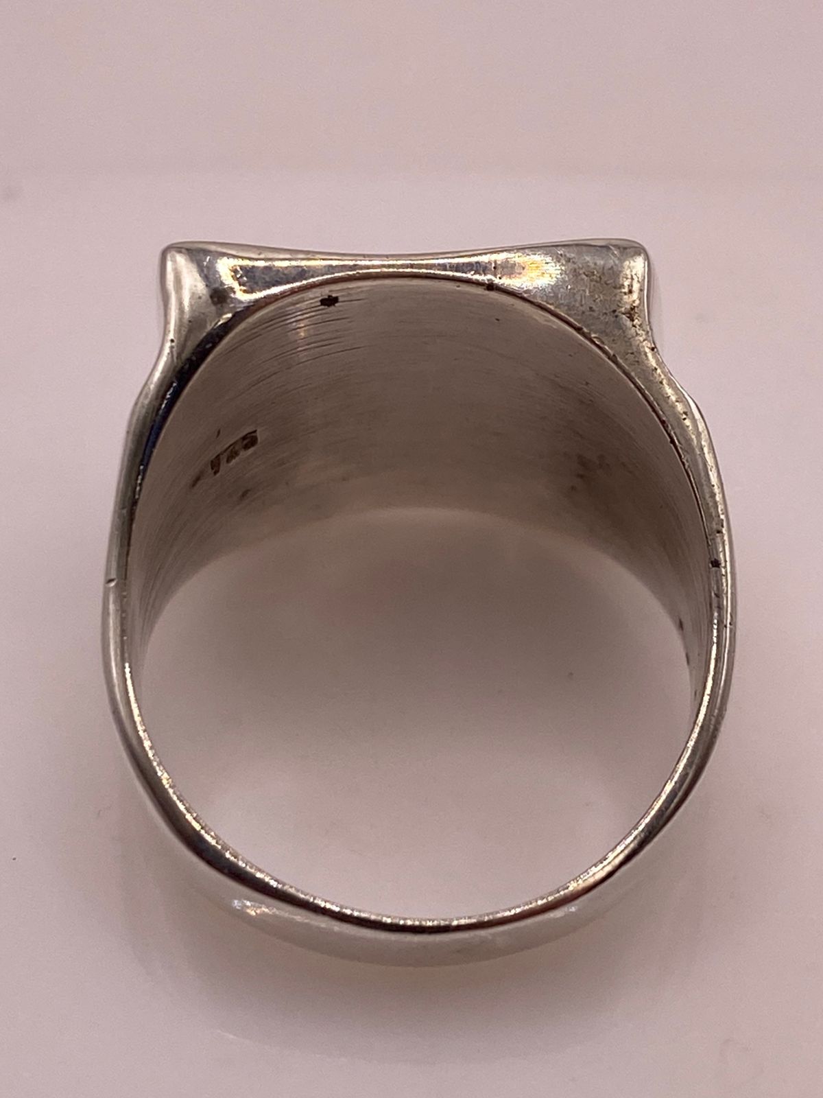 Anillo Tipo Sello Cuadrado Liso en Plata .925, sello de autenticidad Plata Ley .925