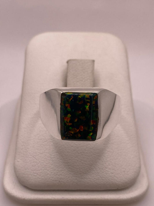 Anillo Tipo Sello con Ópalo de Fuego Multicolor en Plata .925, vista frontal