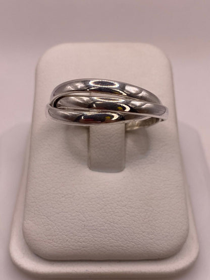 Anillo Triple Entrelazado en Plata .925 “fin de Semana”, vista de detalle