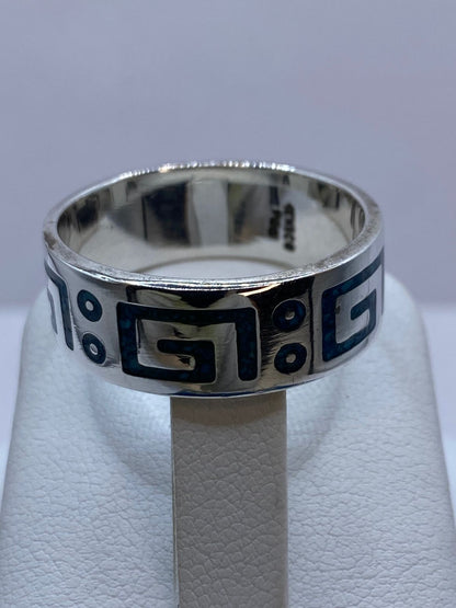 Anillo de Turquesa con Greca y Detalles Circulares en Plata .925, sello de autenticidad Plata Ley .925