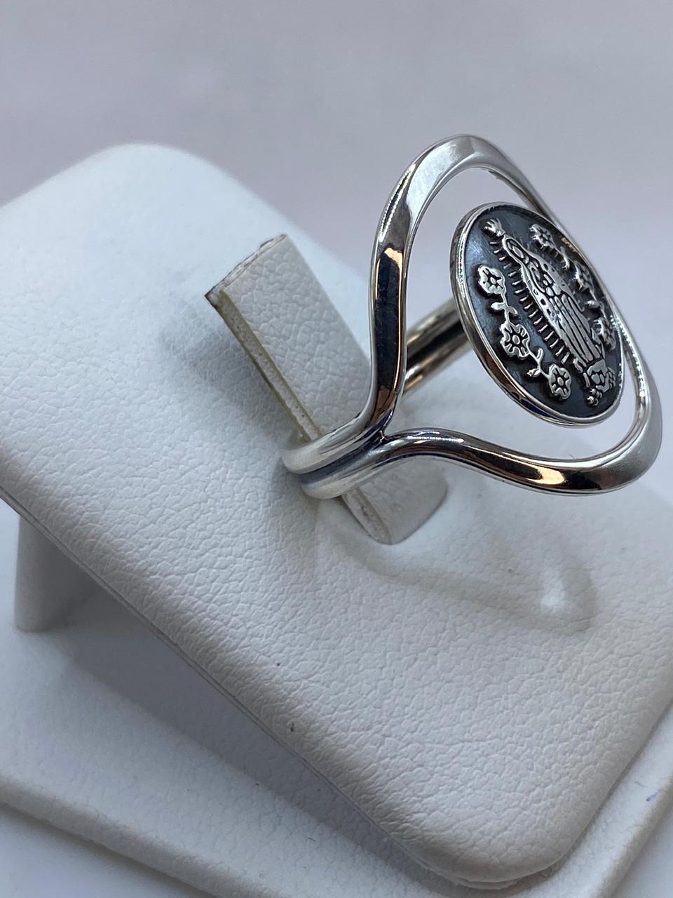 Anillo Virgen de Guadalupe en Plata .925, vista frontal