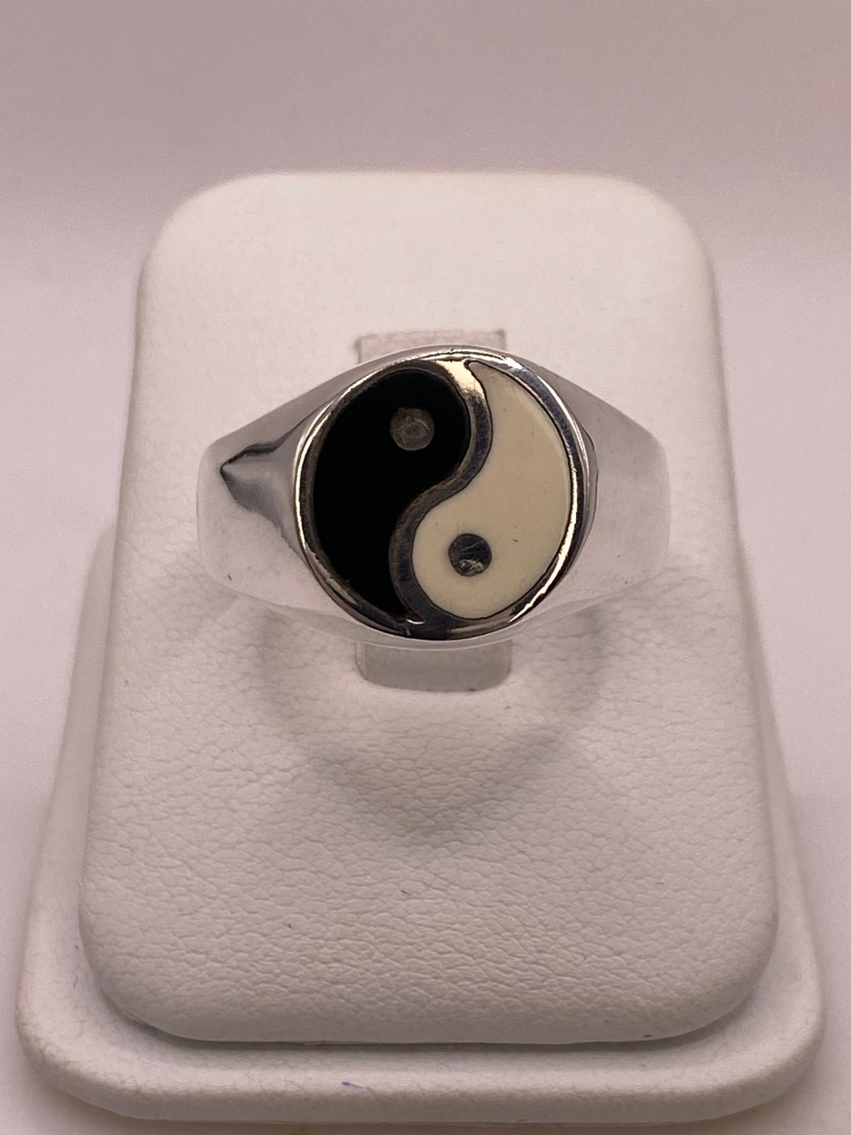 Anillo Yin Yang en Plata .925, vista lateral