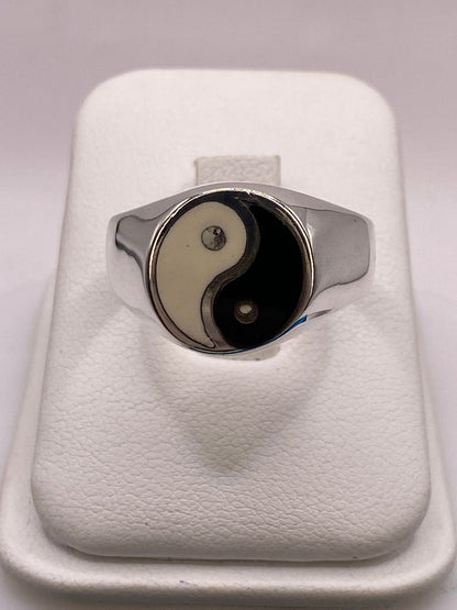 Anillo Yin Yang en Plata .925 — vista lateral