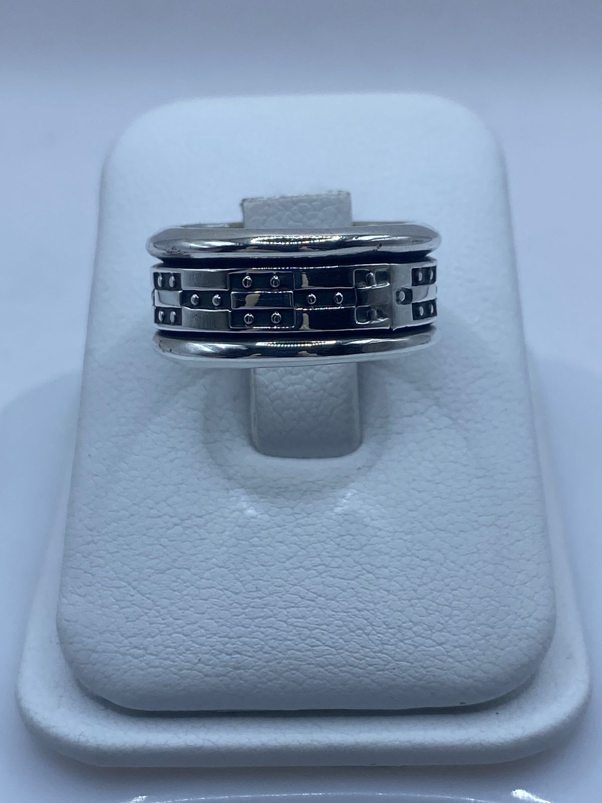 Anillo Giratorio Estilo Cadena – Plata Ley 9.26 — vista lateral