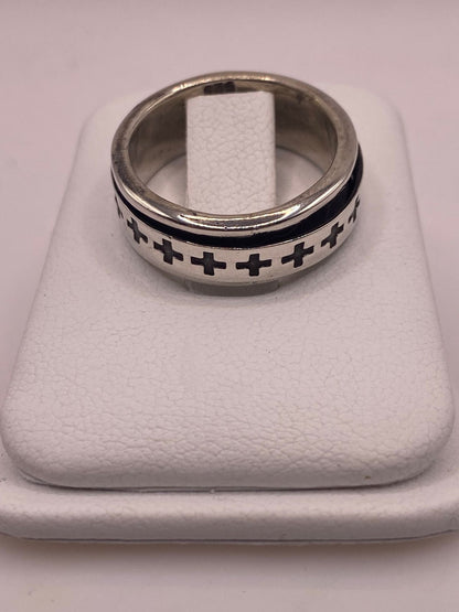 Anillo Giratorio de Plata 925 con Cruces Caladas, vista posterior