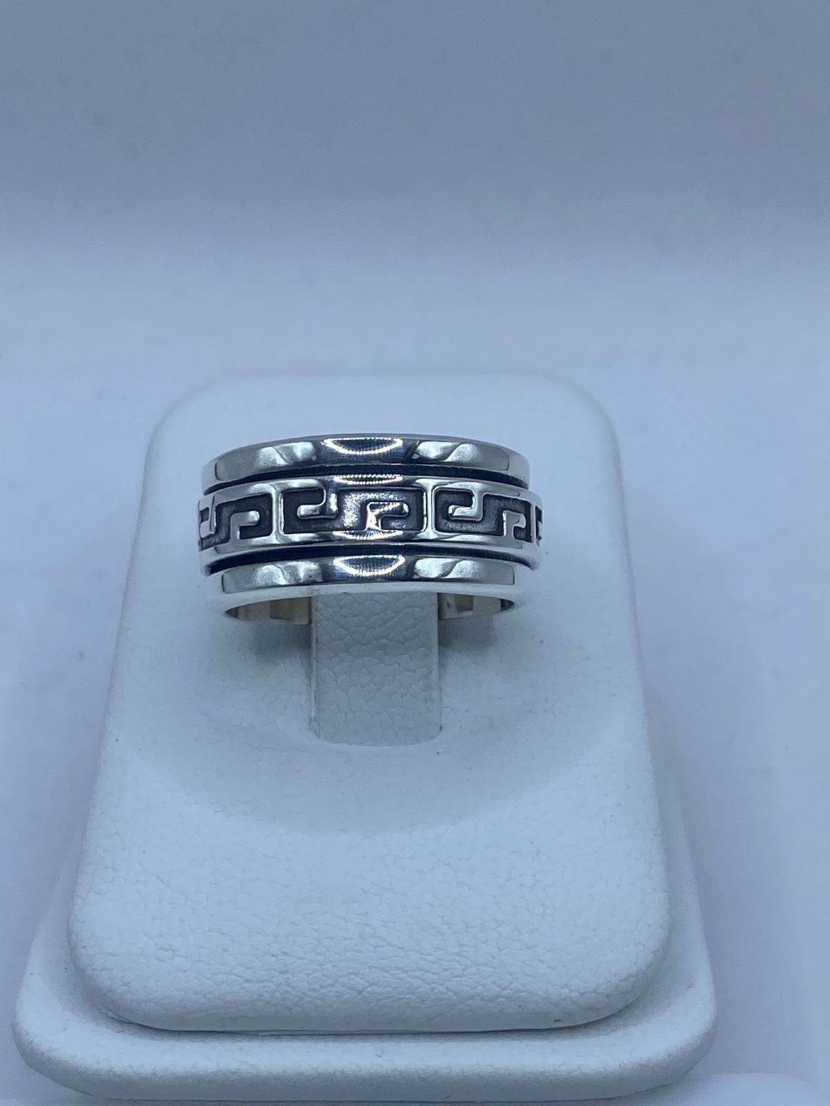 Anillo Giratorio de Plata 925 con Diseño Greca Clásica, vista frontal
