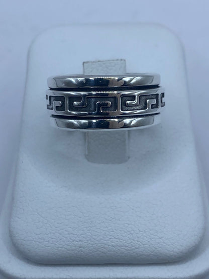 Anillo Giratorio de Plata 925 con Diseño Greca Clásica, vista lateral