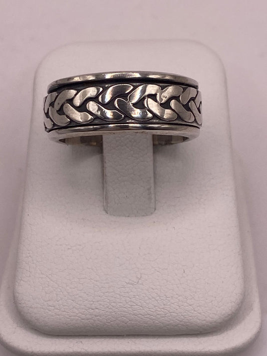 Anillo Giratorio de Plata 925 con Diseño de Eslabones Entrelazados y Acabado Oscuro — vista lateral