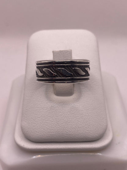 Anillo Giratorio de Plata 925 con Diseño de Ondas Texturizadas, sello de autenticidad Plata Ley .925