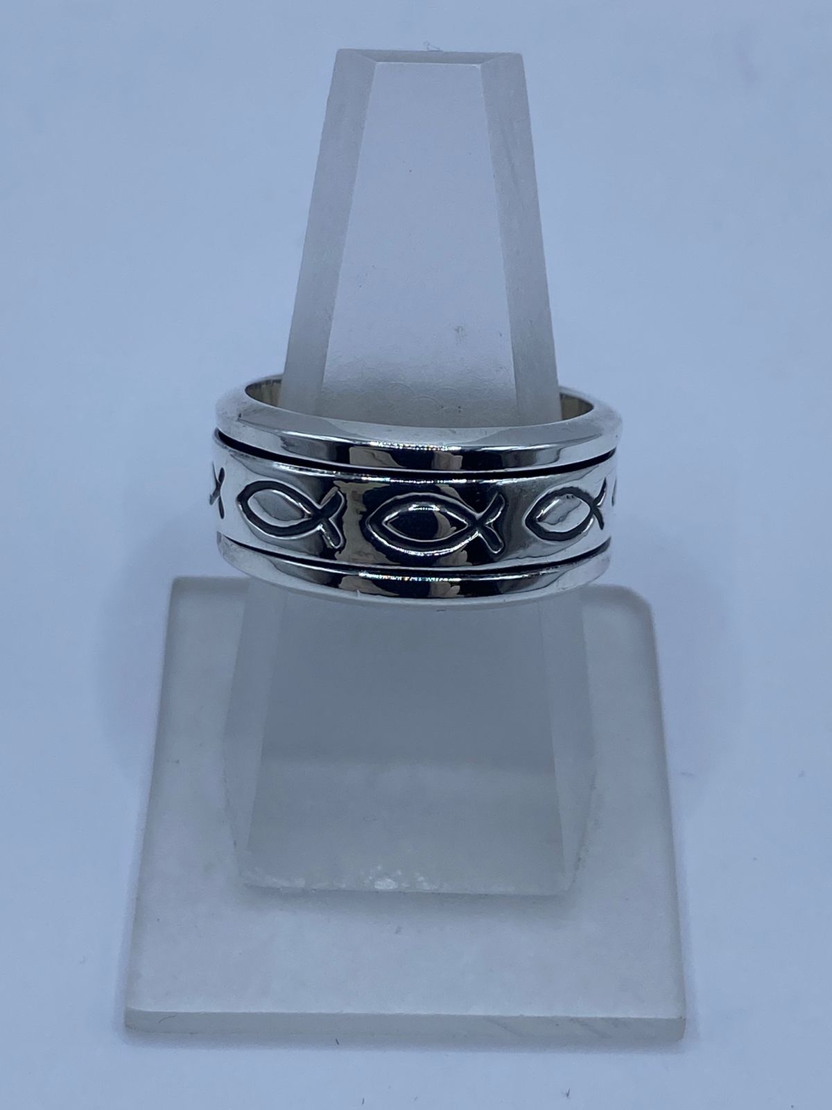 Anillo Giratorio de Plata 925 con Símbolo Ichthys (pez Cristiano) — vista lateral