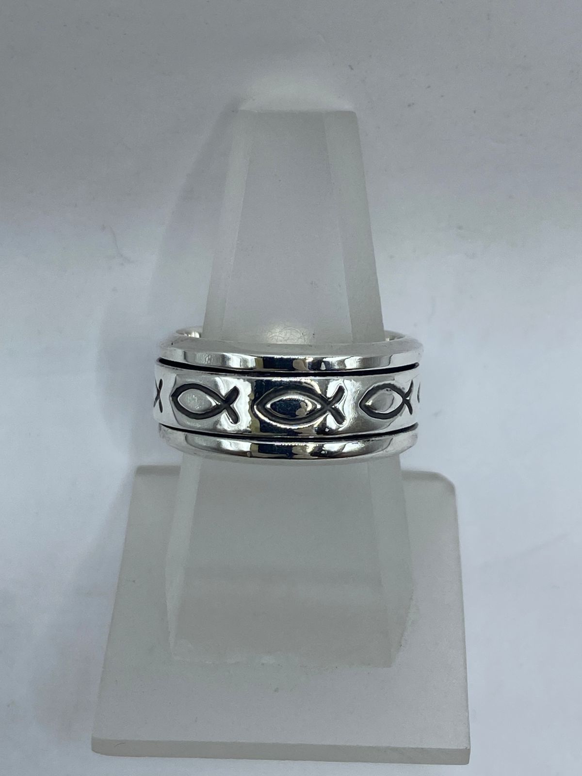 Anillo Giratorio de Plata 925 con Símbolo Ichthys (Pez Cristiano), vista lateral