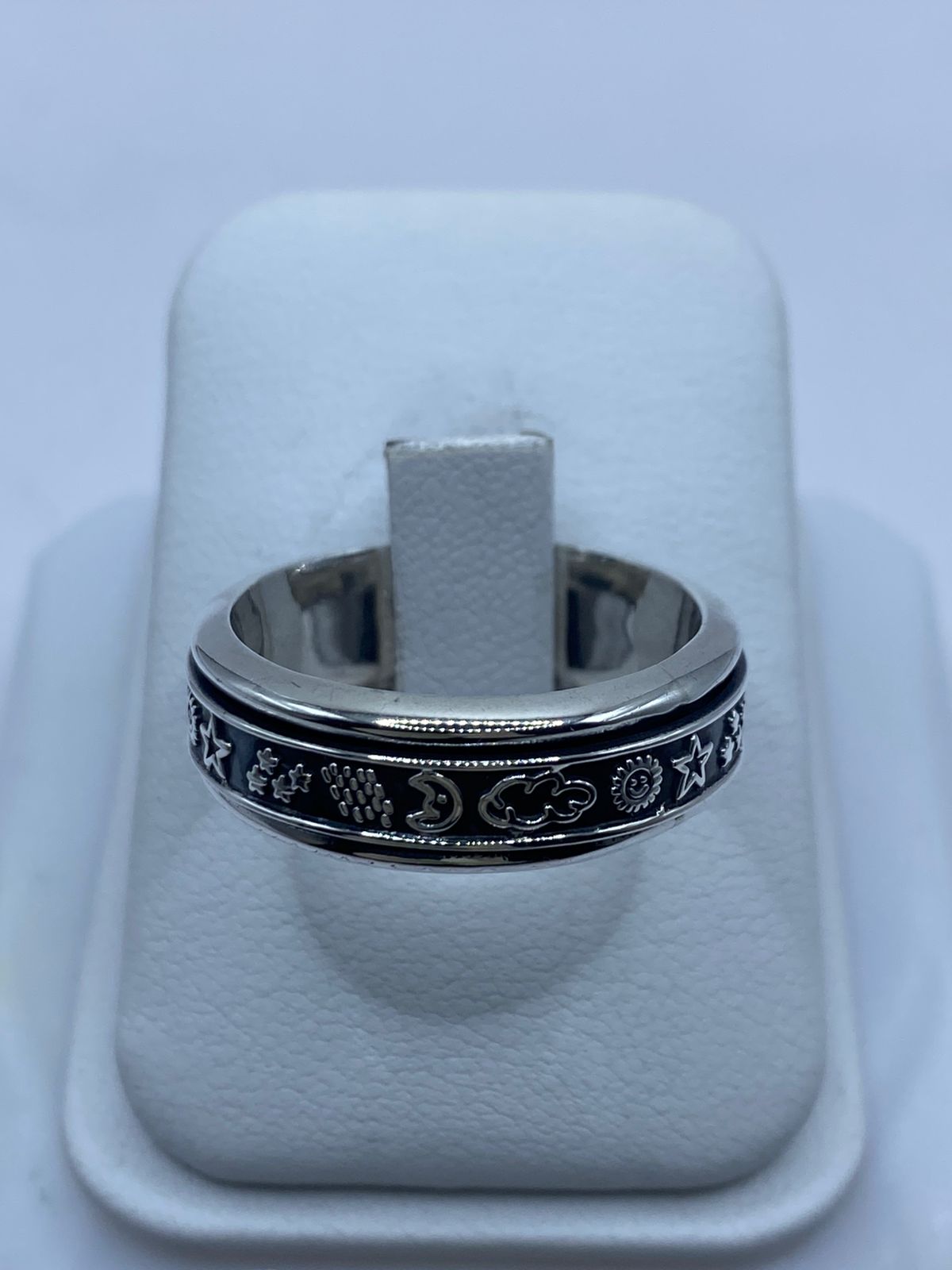 Anillo Giratorio de Plata 925 con Símbolos Celestiales Luna y Sol — Antiestrés Artesanal Taxco, vista frontal