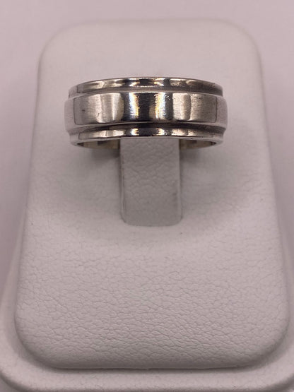 Anillo Liso de Plata 925 con Acabado Pulido Clásico, sello de autenticidad Plata Ley .925