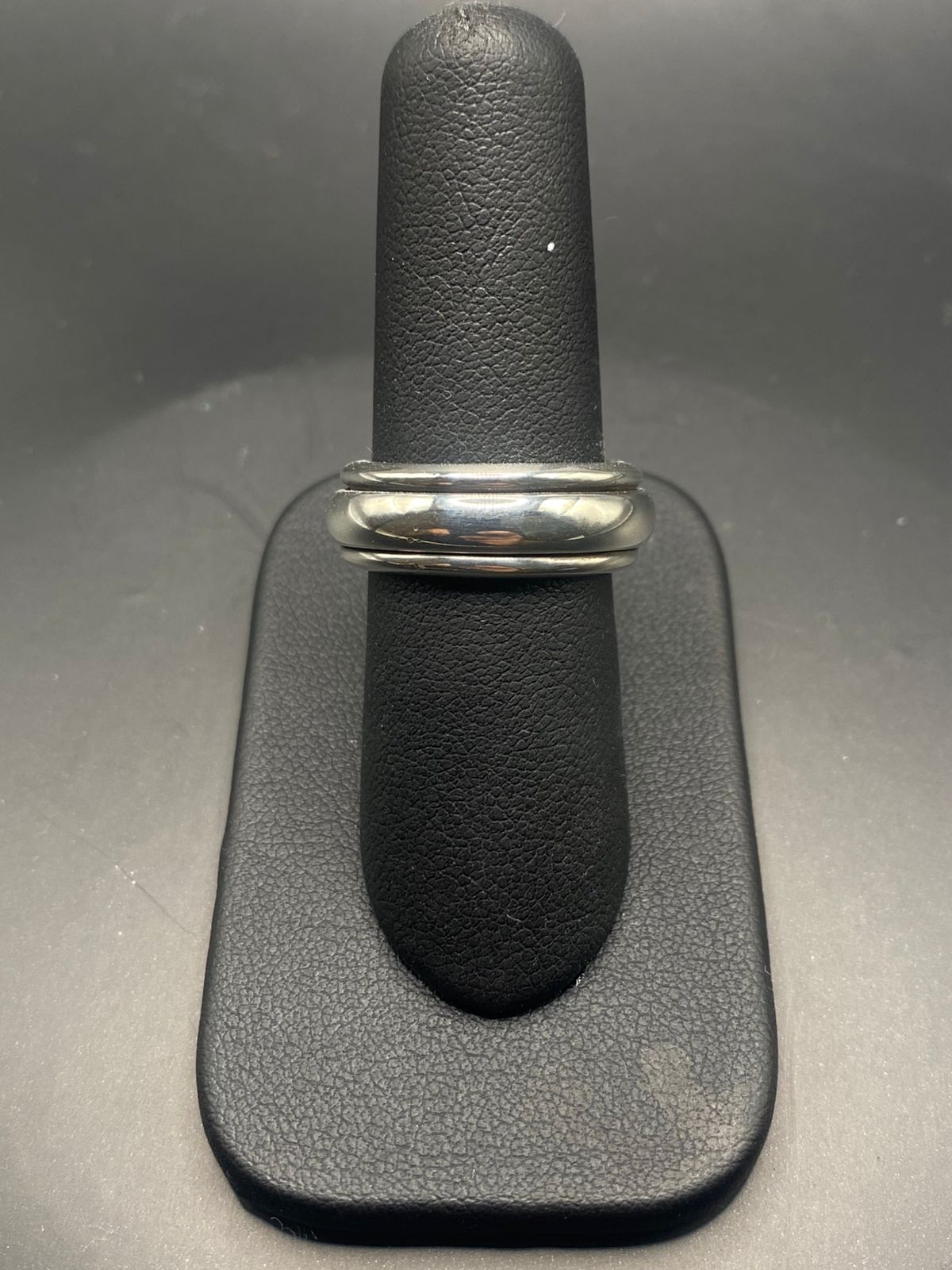 Anillo Plata Ley 925 Giratorio Delgado Liso, vista de detalle