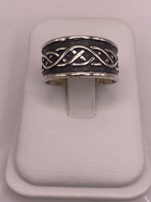 Anillo de Plata 925 Esterlina con Trenzado Infinito — vista lateral