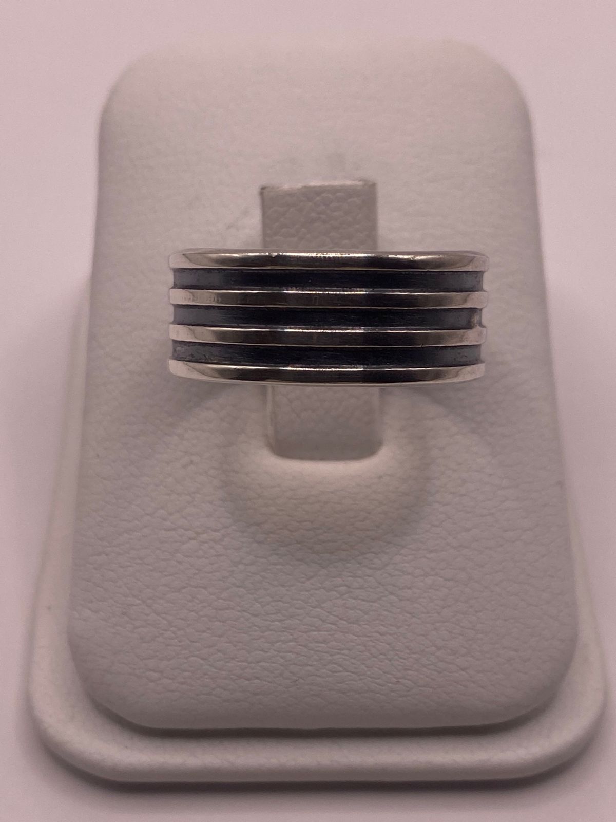 Anillo de Plata 925 Multibanda con Acabado Oxidado, sello de autenticidad Plata Ley .925