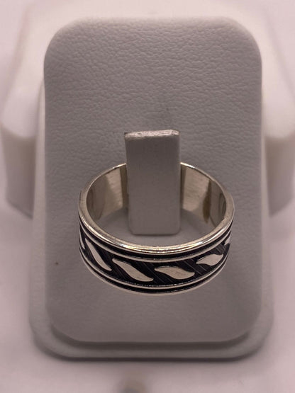 Anillo de Plata 925 con Diseño Atemporal, vista frontal