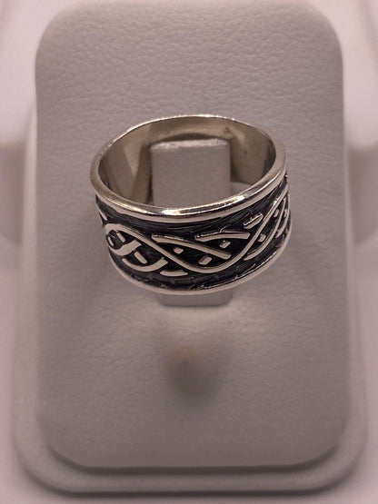 Anillo de Plata 925 con Diseño Entrelazado y Estilo Artesanal, sello de autenticidad Plata Ley .925