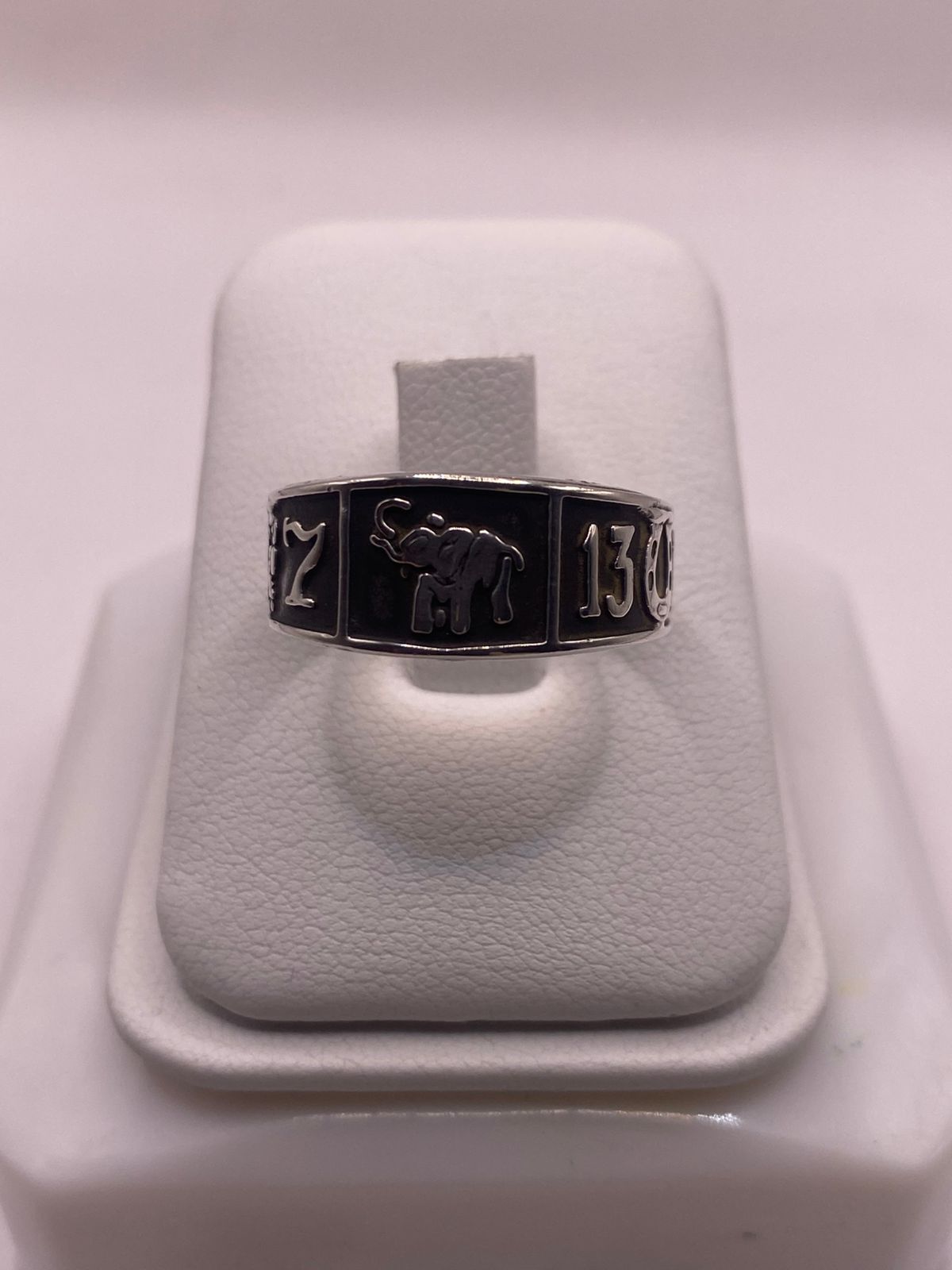 Anillo de Plata 925 con Elefante y Números de la Suerte, sello de autenticidad Plata Ley .925