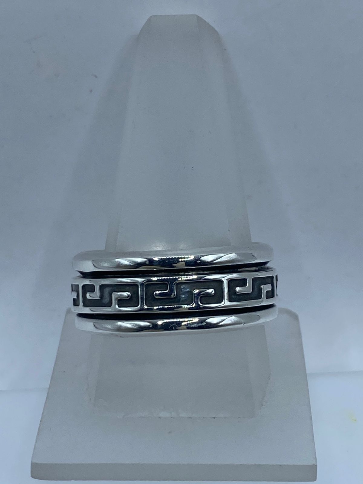 Anillo Giratorio de Plata 925 con Greca Clásica Meandro — Antiestrés Artesanal Taxco, vista lateral